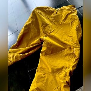 Men’s NorthFace Medium Snowboard Ski Pants